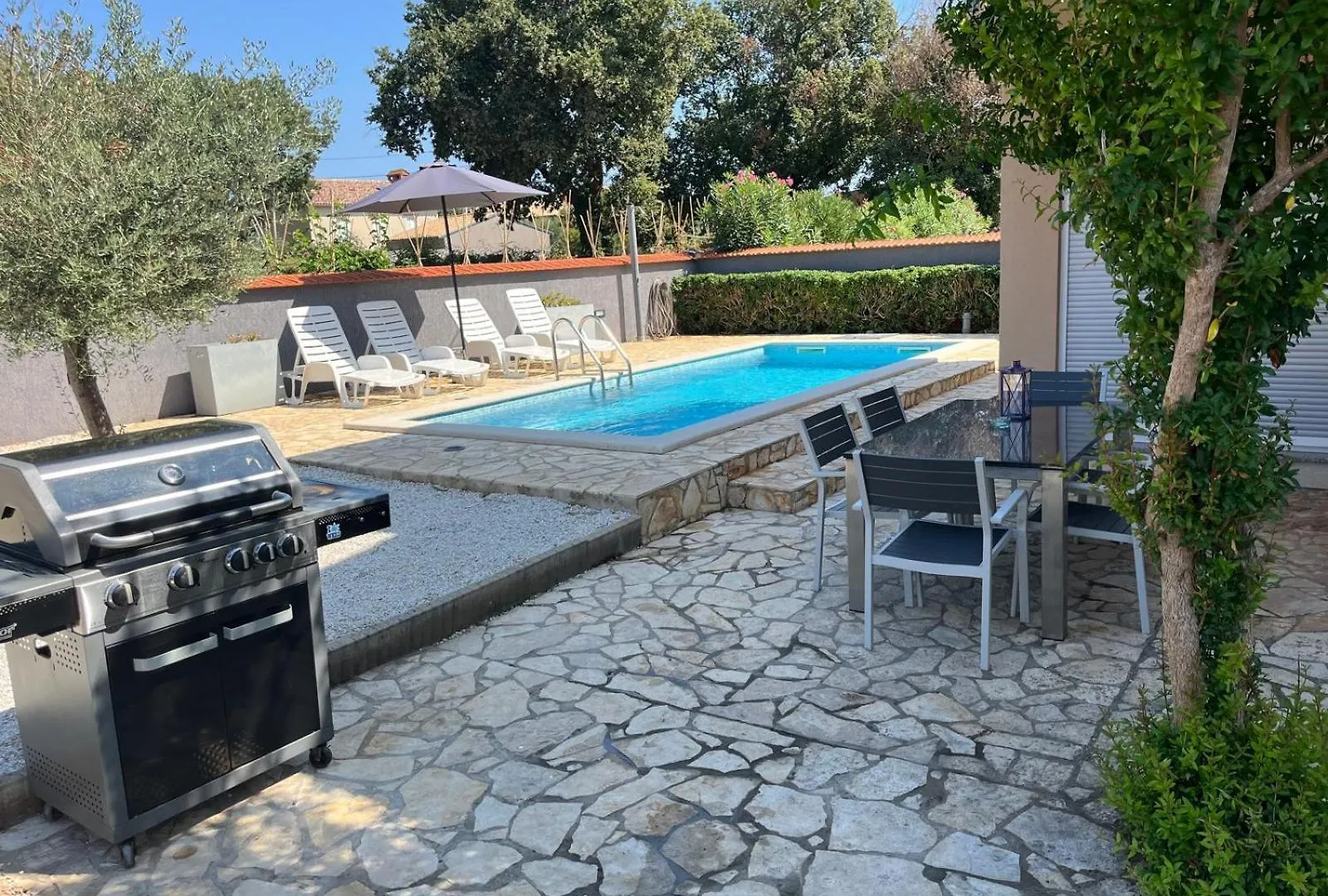 Villa Lara 2 Liznjan Holiday home